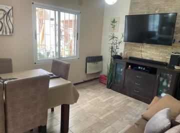 Casa de 8 ambientes, Rosario · Alquiler Casa Interna Fisherton R - 4 Dorm. C/pileta - Amoblada