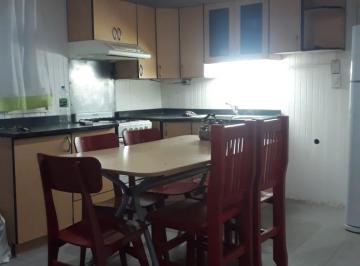 Casa de 5 ambientes, Rincón de los Sauces · Alquilo Casa Amoblada Para 4 o Mas Personas en Rincón de Los Sauces. Nqn