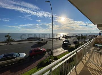 Departamento · 33m² · 1 Ambiente · Monoambiente en Playa Varese – ¡Frente Al Mar con Vista Plena!