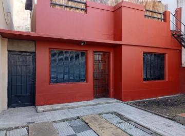 PH · 70m² · 3 Ambientes · 1 Cochera · 3 Ambientes Planta Baja, Entrada Auto, Jardín Pequeño Patio