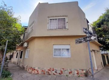 Casa · 70m² · 3 Ambientes · Casa en Lote Propio, de 3 Amb con Terraza!