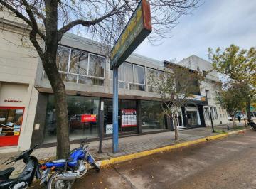 Local comercial · 592m² · Local en Esperanza