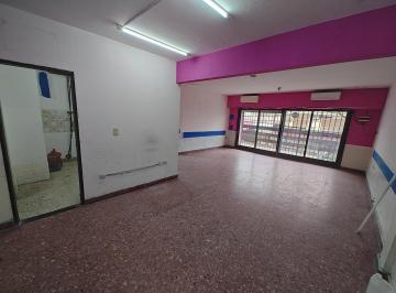 Oficina comercial · 123m² · 7 Ambientes · Salon Planta Alta en Alquiler en Centro de Laferrere