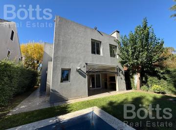 Casa · 150m² · 4 Ambientes · 2 Cocheras · Casa - Banco Provincia de Bs. As.