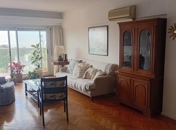 Departamento de 4 ambientes, Vicente López · Excelente 4 Amb Mas Dependencia! Al Frente C/vista Al Río y Cochera!