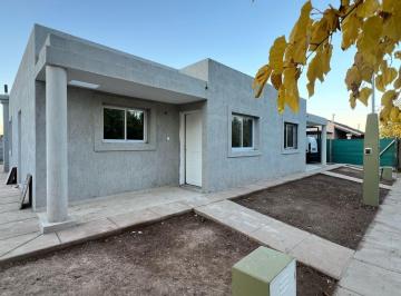 Casa de 5 ambientes, Luján de Cuyo · Casa a Estrenar en Barrio Alto Drumond - Lujan de Cuyo