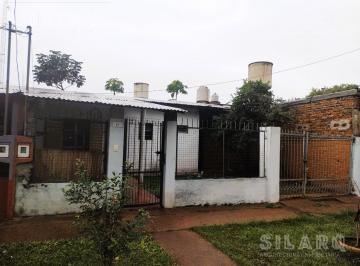 Casa · 44m² · 3 Ambientes · 1 Cochera · Casa en Oferta Barrio Yacyreta