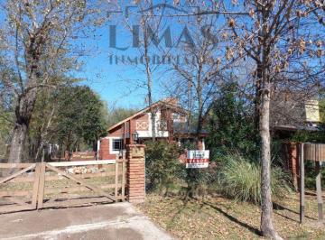Casa de 8 ambientes, Villa Ciudad Parque Los Reartes · 2 Cabañas en Ciudad Parque.