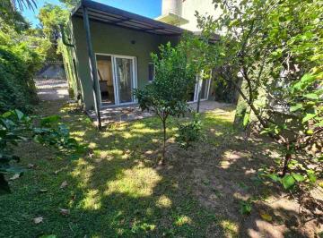 Oficina comercial · 57m² · Alquiler Oficina con Cochera y Jardín La Lucila