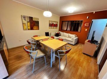 Casa · 152m² · 5 Ambientes · 1 Cochera · Casa en Venta con Parque - La Plata