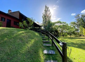 Casa · 347m² · 4 Ambientes · 1 Cochera · Venta Casa 3 Dorm. Bella Vista