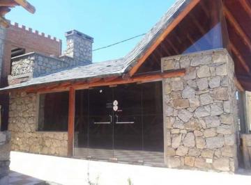 Casa · 790m² · 8 Ambientes · 2 Cocheras · Gran Propiedad en Arroyo de Los Patos