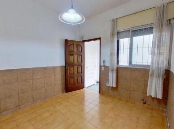 PH · 46m² · 2 Ambientes · Venta PH 2 Amb Avellaneda Oportunidad!