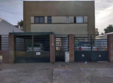 PH · 81m² · 3 Ambientes · Dúplex en Venta - 2 Dorm. 1 Baño - 123.57 m² - La Plata