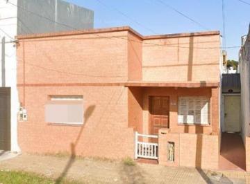 PH · 38m² · 2 Ambientes · PH en Venta - 1 Dormitorio 1 Baño - 40 m² - Quilmes
