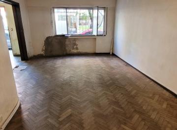 Casa de 4 ambientes, Almagro · Casa 4 Ambientes Terraza 3 Baños Lav