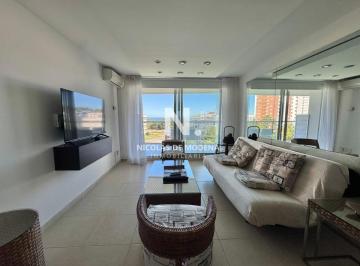 Foto1 · Apartamento en Venta y Alquiler, Mansa, Punta del Este, 2 Dorm..