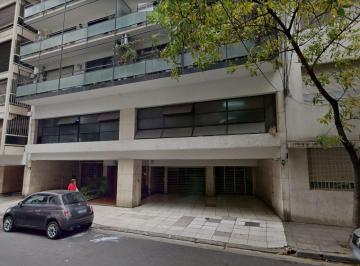 Garage , Recoleta · Cochera Fija Cubierta en Planta Baja, Auto Grande o Suv. Todo Incluido.