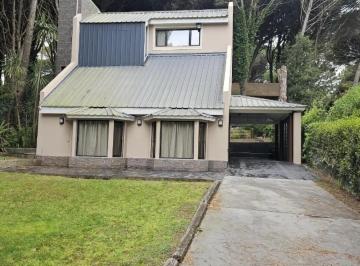 Casa · 210m² · 4 Ambientes · 1 Cochera · Casa en Venta - 3 Dorm. 4 Baños - Cochera - 820 m² - Pinamar