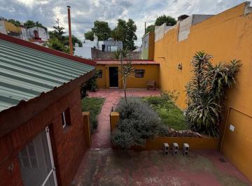 Casa de 5 ambientes, Villa del Parque · Venta Casa 5 Ambientes en Villa del Parque - Imperdible
