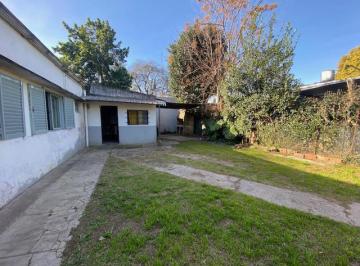 PH · 80m² · 4 Ambientes · 1 Cochera · PH en Venta en Villa Elisa La Plata 2 Dorm.