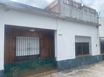 PH · 55m² · 2 Ambientes · Venta de PH en Boulogne con Terraza