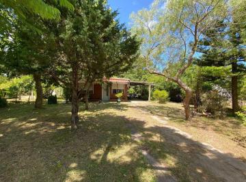 Casa · 139m² · 4 Ambientes · Venta Casa, 3 Dorm., Gran Terreno, Atlántida