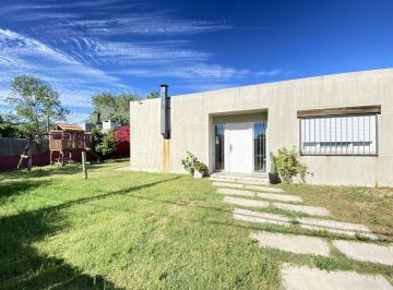 Casa · 78m² · 4 Ambientes · 1 Cochera · Venta Casa Pinar 3 Dorm. Próxima a Playa