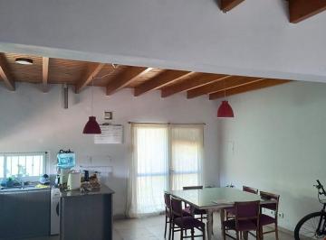 Casa · 77m² · 3 Ambientes · Casa Tropero Sosa y Urquiza Oportunidad
