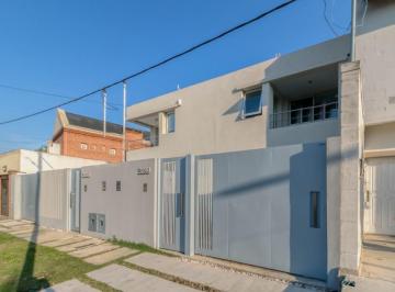 Departamento · 80m² · 4 Ambientes · 1 Cochera · Duplex en Alquiler