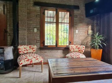 Casa · 59m² · 3 Ambientes · 2 Cocheras · Casa Arroyes Leyes a 50 m del Rio Ubajay