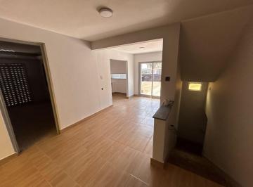 Local comercial · 80m² · 6 Dormitorios · Alquilo Estudio/oficinas en Micro Centro, Primer Piso Posadas