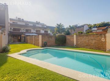 PH · 114m² · 3 Ambientes · 1 Cochera · Excelente Casa en Dúplex de 4 Amb. con Jardín, Pileta, Parrilla y Cochera