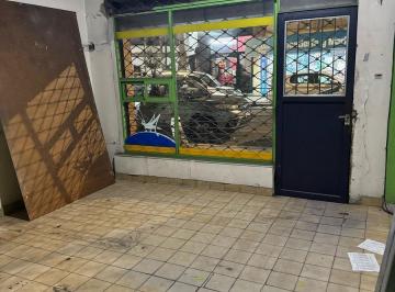 Local comercial · 25m² · 1 Ambiente · Local Comercial - Zona Caseros - Buen Estado