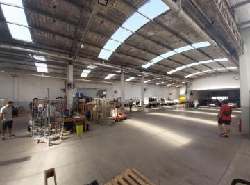 Bodega-Galpón · 900m² · Galpón en Alquiler