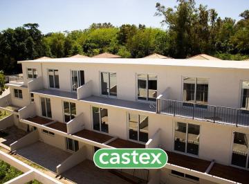 Departamento · 47m² · 2 Ambientes · 1 Cochera · Departamento en Venta en Saravi Village