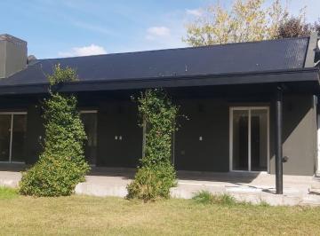Casa · 175m² · 3 Dormitorios · 1 Cochera · Casa en Lujan de Cuyo