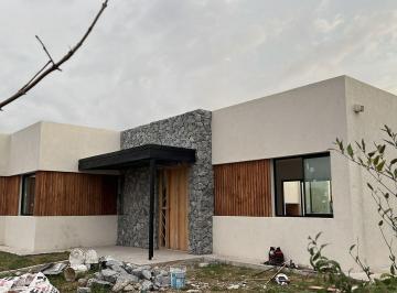 Casa · 154m² · 4 Ambientes · 1 Cochera · Casa en Construcción en Venta, 4 Ambientes, en El Campo Fincas Exclusivas Cardales, Campana, Gba No
