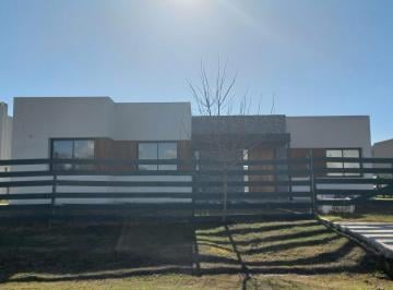 Casa · 154m² · 4 Ambientes · 1 Cochera · Casa en Construcción en Venta, 4 Ambientes, en Barrio El Campo, Cardales, Campana, Gba Norte