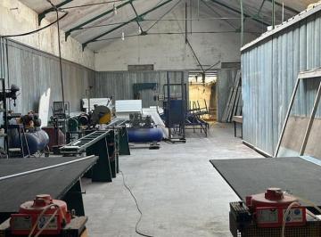 Local comercial · 1412m² · Local en Barracas