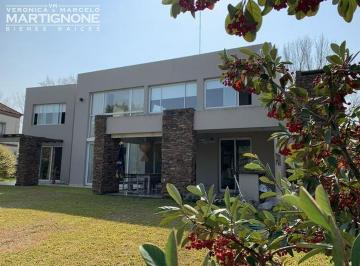 Casa · 311m² · 4 Ambientes · 6 Cocheras · Casa Venta Club de Campo San Francisco Manzanares Pilar
