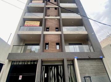 Departamento de 4 ambientes, La Matanza · Lujoso Piso 4 Amb. a Estrenar con Cochera en San Justo Centro