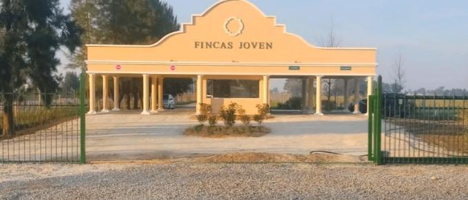 Terreno · 786m²