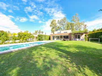 Casa · 235m² · 4 Ambientes · Casa en Venta en La Reserva Cardales