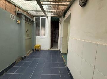 PH · 27m² · 1 Ambiente · Alquiler PH Monoambiente con Entrepiso San Telmo