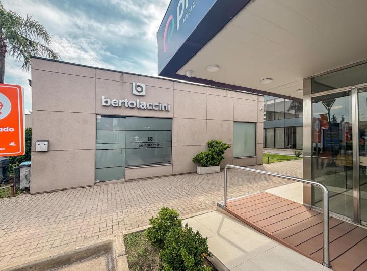 Local comercial · 100m² · 2 Ambientes