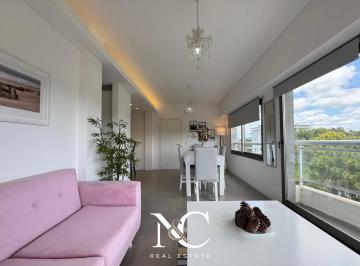 Departamento · 45m² · 2 Ambientes · 1 Cochera · Departamento en Venta en Pinamar con Cochera