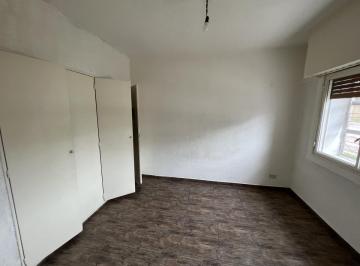 Departamento · 35m² · 2 Ambientes · Departamento en Alquiler en Condarco, Temperley