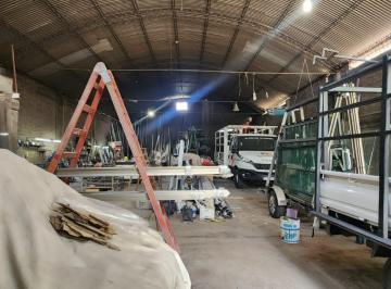 Bodega-Galpón · 275m² · Galpón en Las Heras