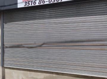 Local comercial · 166m² · 3 Ambientes · Alquiler - Local Comercial de 160 m² - Alberdi